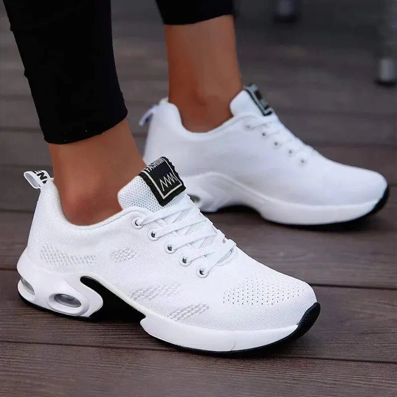 Women Casual Shoes Breathable Walking Mesh Flat Shoes Platform Sneakers Women Tenis Gym Vulcanized Shoes White Female Footwear